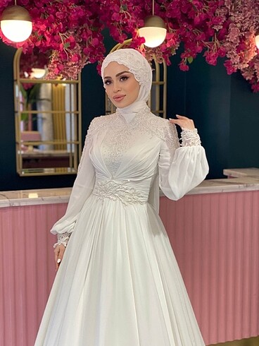 38 Beden beyaz Renk helen gelinlik
