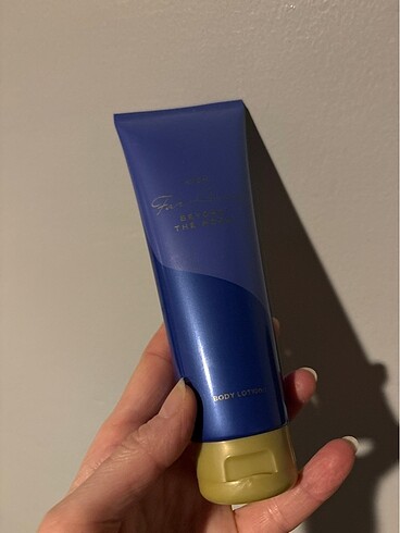 Avon far away body lotion iade yoktur