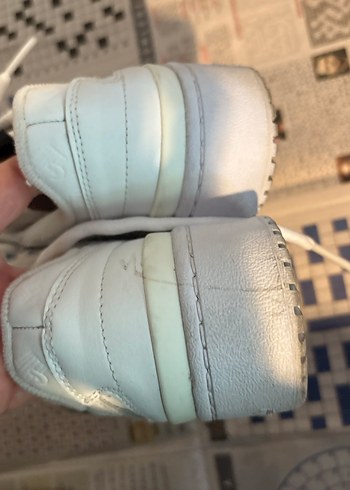 36 Beden beyaz Renk Adidas Beyaz Kadın Spor Ayakkabı