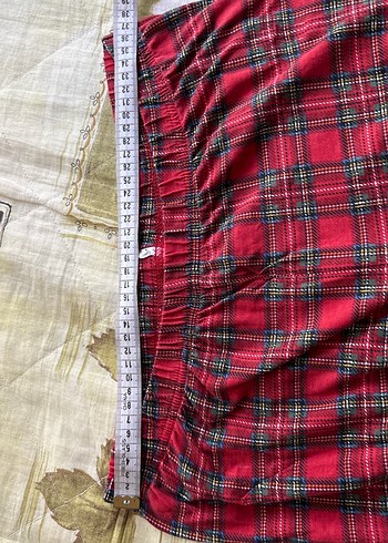 m Beden kırmızı Renk Kırmızı Ekose Desenli pijama iade yoktur