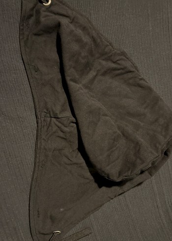 Siyah Kapüşon ide yoktur - Görsel 2