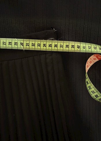 Zara Siyah Pilili Mini Etek - Görsel 3