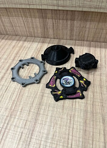 Beden Renk Beyblade Galeon