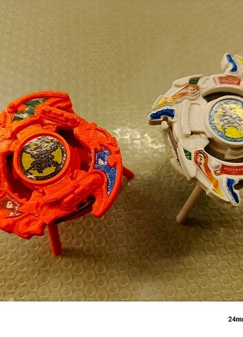  Beyblade Kerberous ve Dragoon V2 