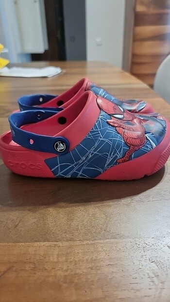 Crocs- 33/34 numara
