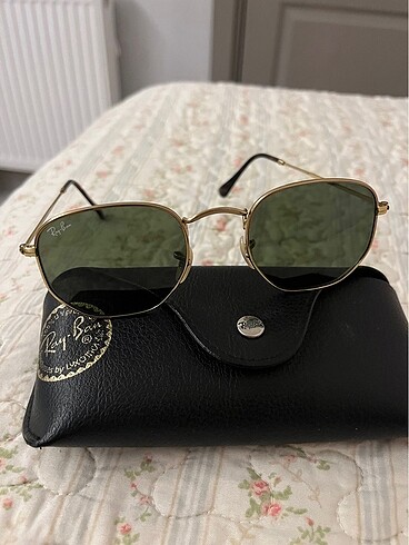 RayBan güneş gözlüğü