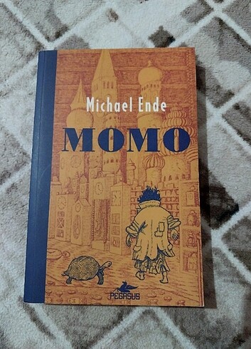 Momo - Michael Wnde