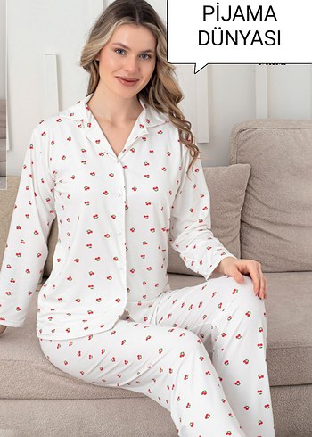 Beyaz Çiçek Desenli Kadın Pijama Takımı