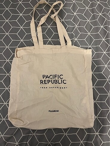 pull and bear bez canta