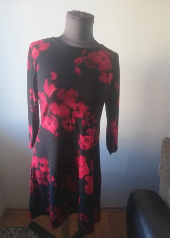 Kırmızı Siyah Uzun Kollu  Elbise ürün sıfır - Görsel 5