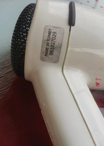 Bozuk parça amaçlı alınabilir Saç Kurutma Makinesi - Görsel 3