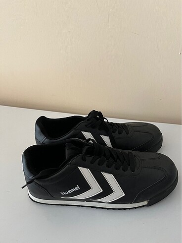 Spor ayakkabı - Görsel 2