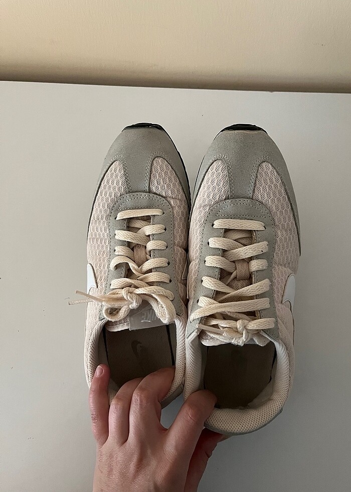 Spor ayakkabı - Görsel 2