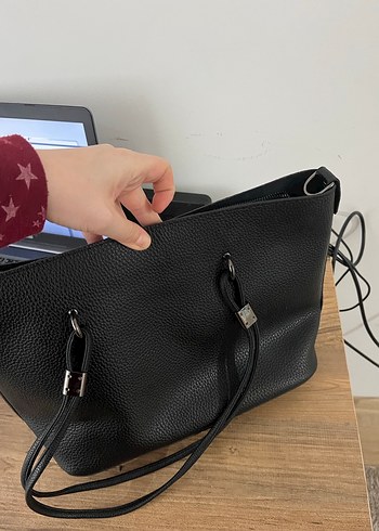 Fermuarlı Siyah Deri Kadın Omuz Çantası - Görsel 3