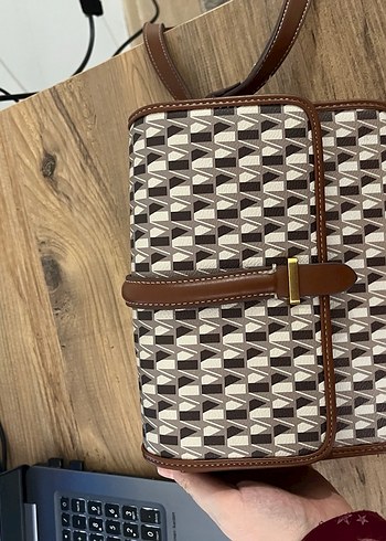 Tokalı Kahverengi Kadın Çantası - Görsel 2