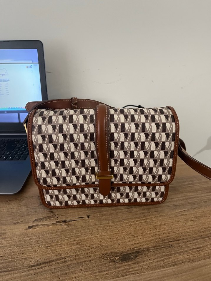 Tokalı Kahverengi Kadın Çantası - Görsel 4