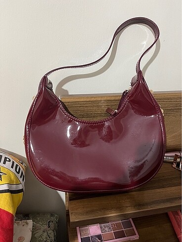 Bordo çanta