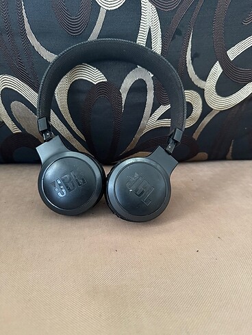 Jbl Bluetooth kulaklık
