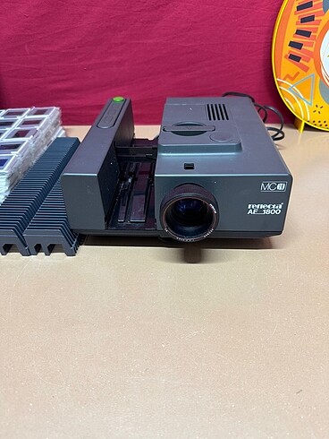 Diğer Reflecta af1800 fotoğraf projeksiyon makinası