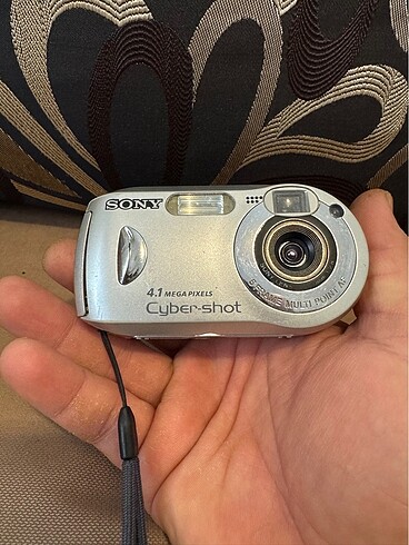 Sony dsc f41 fotoğraf makinesi