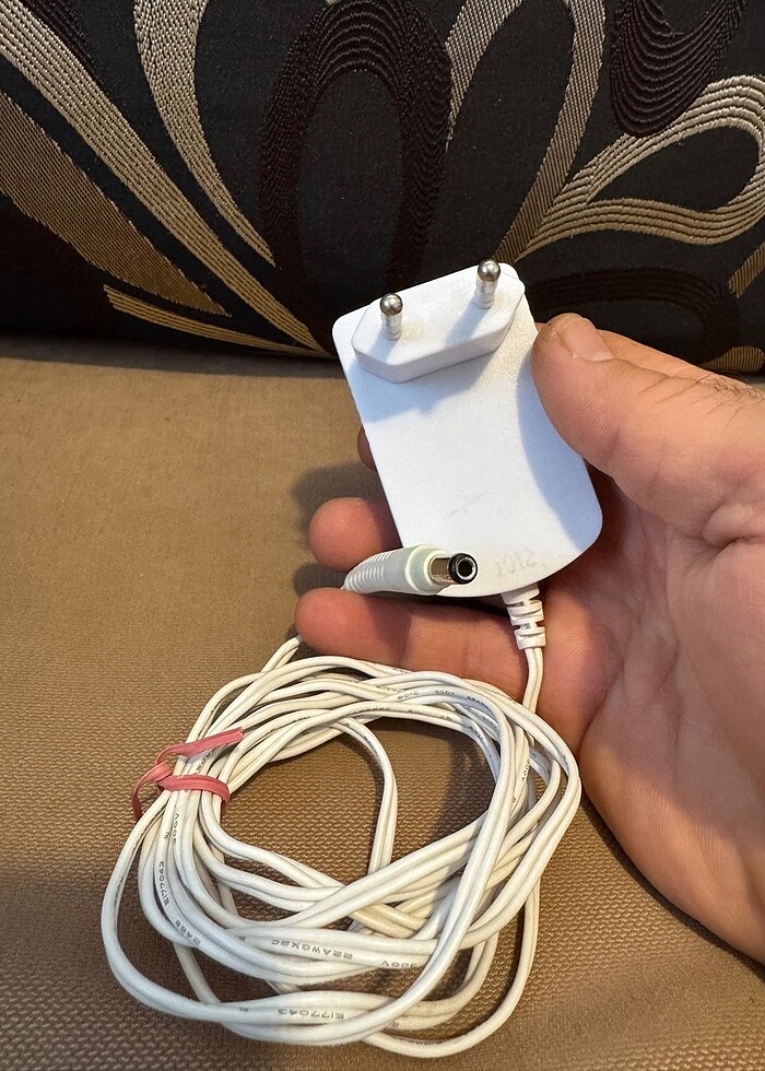 Rowenta air force 24 Watt şarj aleti - Görsel 3