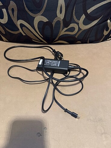 Dell 65 Watt adaptör