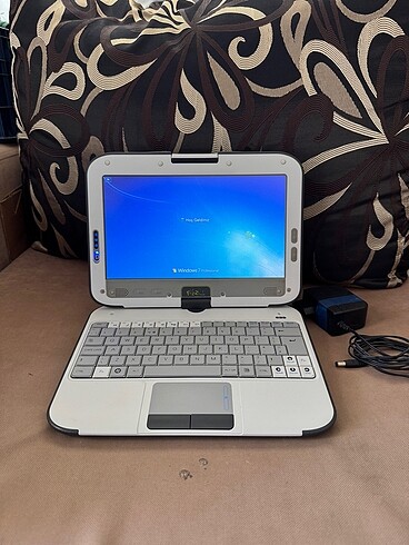 Fizzbook mini diz üstü bilgisayar