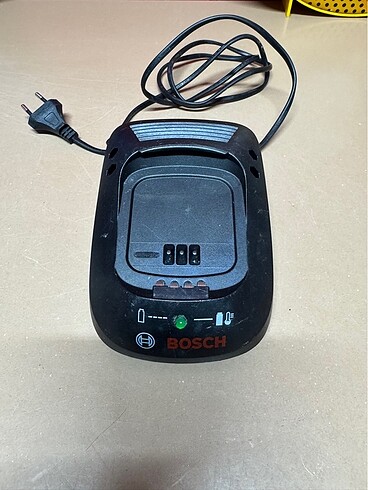 Bosch Bosch şarj aleti
