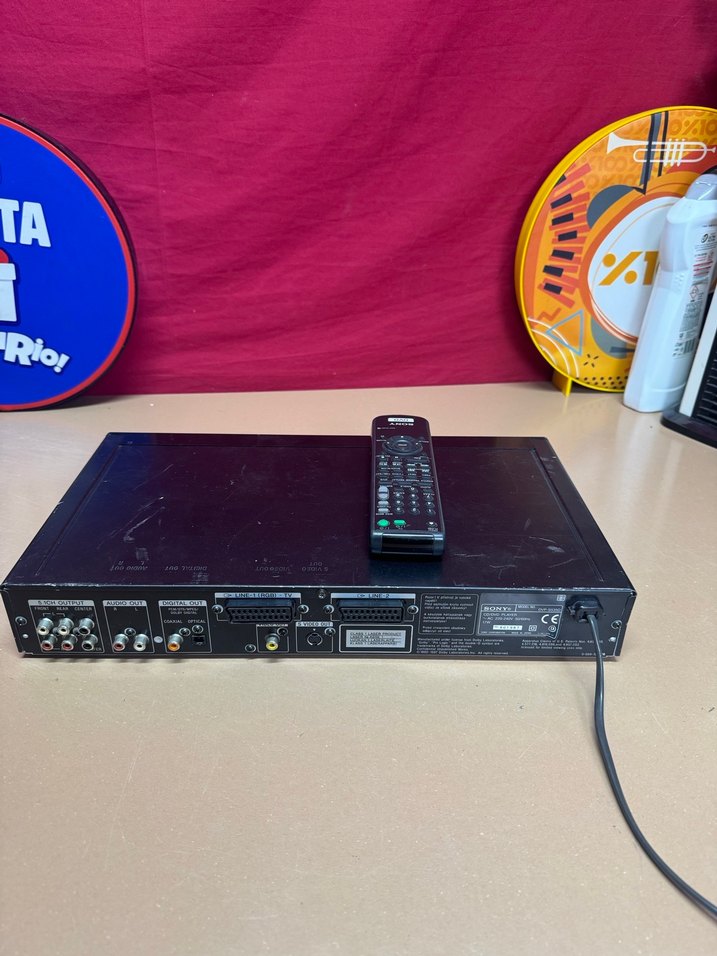 Sony Siyah Müzik Sistemi ve DVD Çalar - Görsel 5