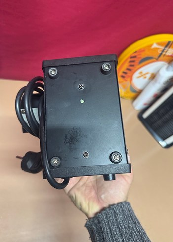 Kırmızı Yihua 878D Projeksiyon Cihazı - Görsel 5