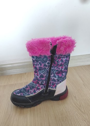 Kız Çocuk Renkli Bağlamalı Desenli Pembe Kürklü Bot - Görsel 2