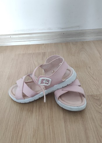 Kız Çocuk Pembe Tokalı Sandalet - Görsel 5