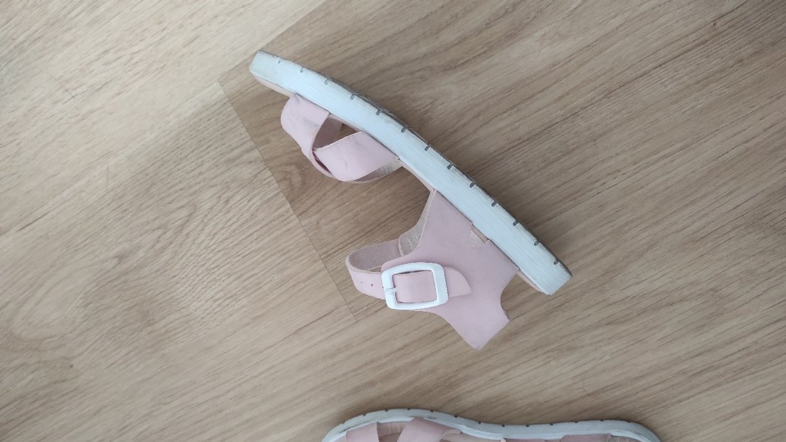 Kız Çocuk Pembe Tokalı Sandalet - Görsel 4