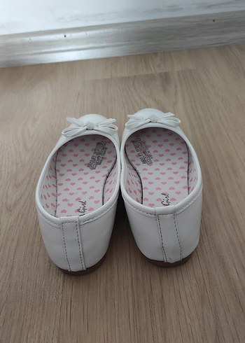 Kız Çocuk Beyaz Fiyonk Detaylı Babet - Görsel 3