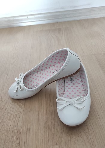 Kız Çocuk Beyaz Fiyonk Detaylı Babet - Görsel 2