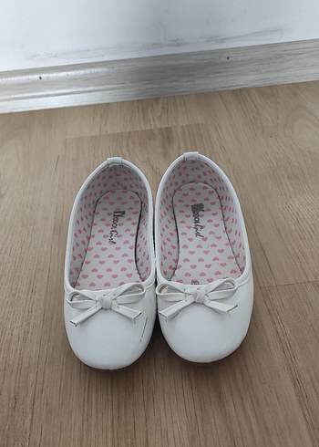 Kız Çocuk Beyaz Fiyonk Detaylı Babet - Görsel 7