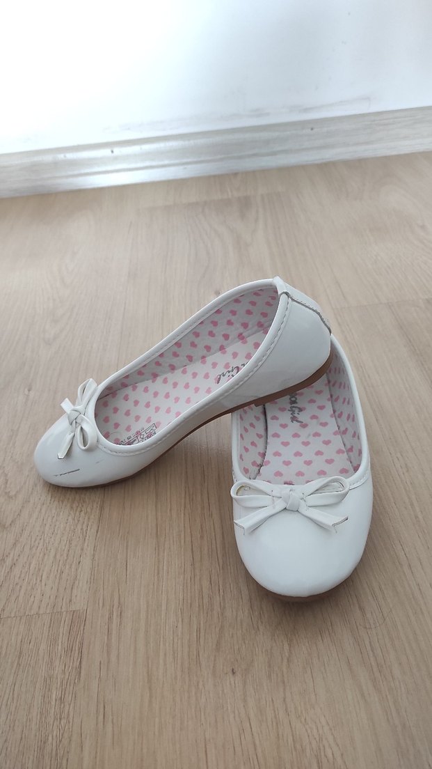 Kız Çocuk Beyaz Fiyonk Detaylı Babet - Görsel 2