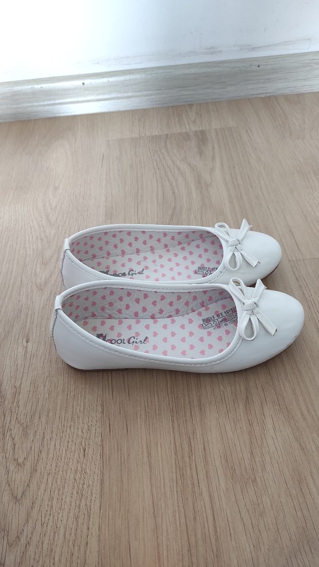 Kız Çocuk Beyaz Fiyonk Detaylı Babet - Görsel 4