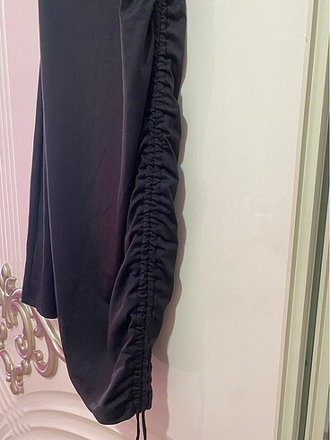 m Beden siyah Renk H&M kısa elbise
