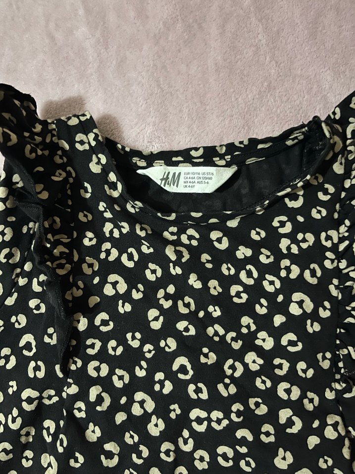 Kız Çocuk Siyah Bağlama Desenli Fırfırlı Bluz - Görsel 3