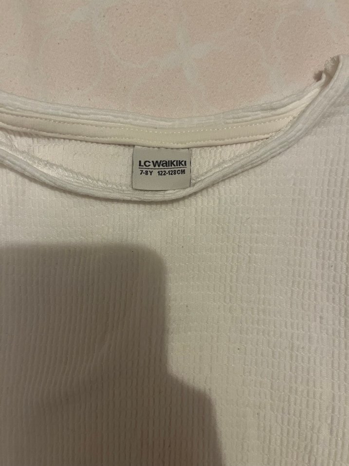 Kız Çocuk Beyaz Keten Fırfırlı Bluz - Görsel 4