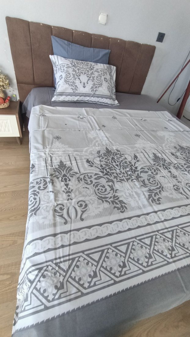 Gri Nakışlı Yatak Örtüsü Nevresim takımı - Görsel 3