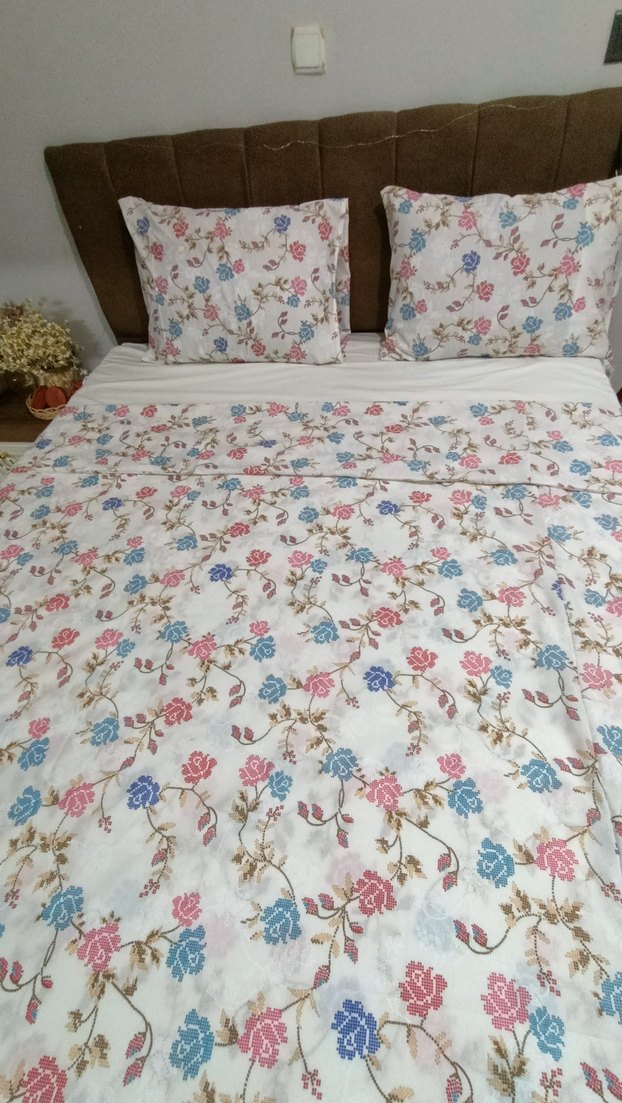 Çiçek Desenli. Firlirli lastikli çarşaf takımı.... - Görsel 5