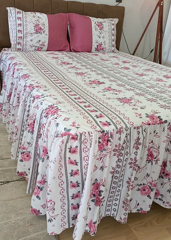 Pembe Çiçek Desenli Pastel Yatak Örtüsü - Görsel 3