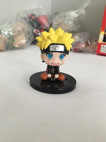 Naruto anime oturan figür