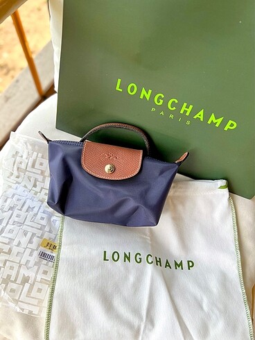 Beden Longchamp pouch mini