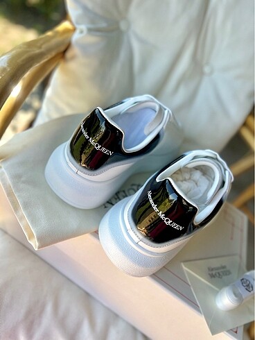 42,5 Beden Alexander Mcqueen spor ayakkabı 43 numara