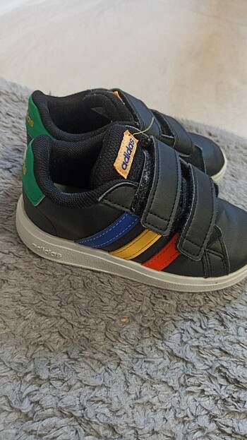 Adidas Spor ayakkabı