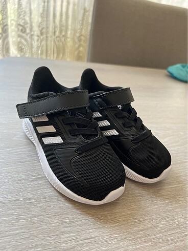 Adidas ayakkabı