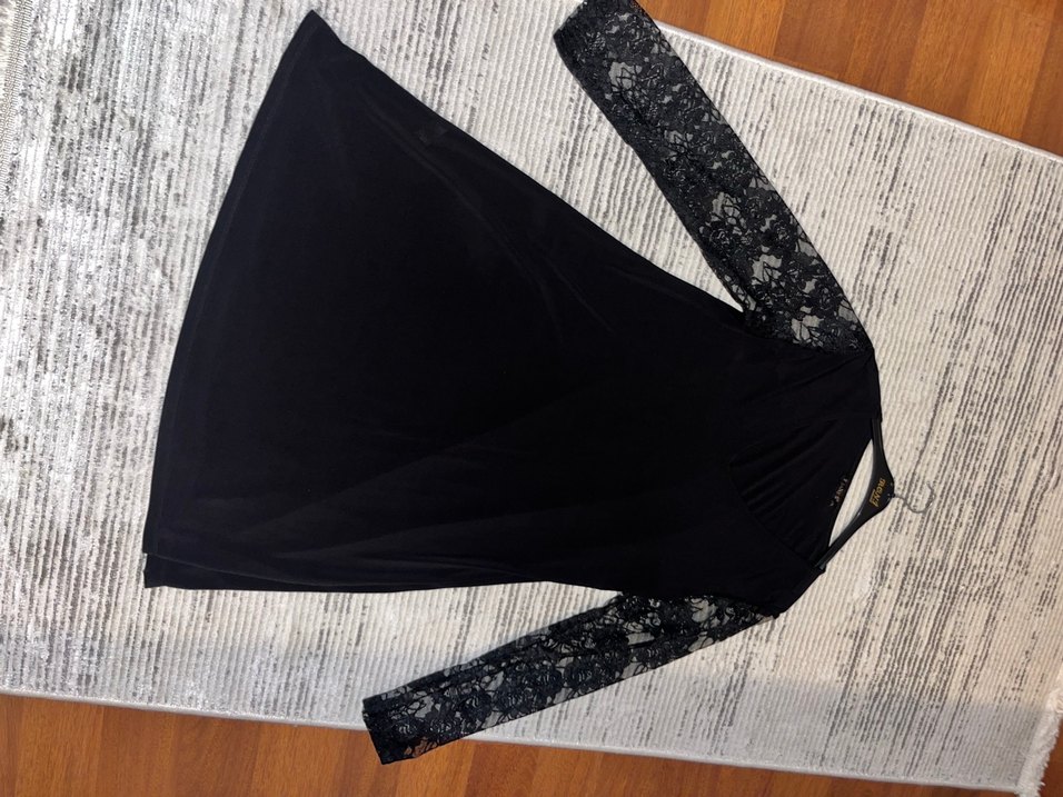 Dantel Detaylı Siyah dizde elbise - Görsel 3